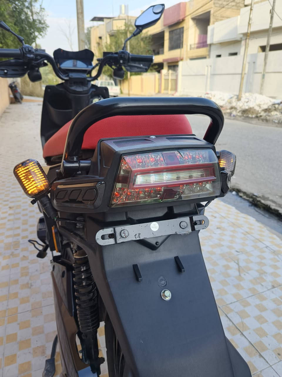 اباتشي • نضيف • ست بطاريات