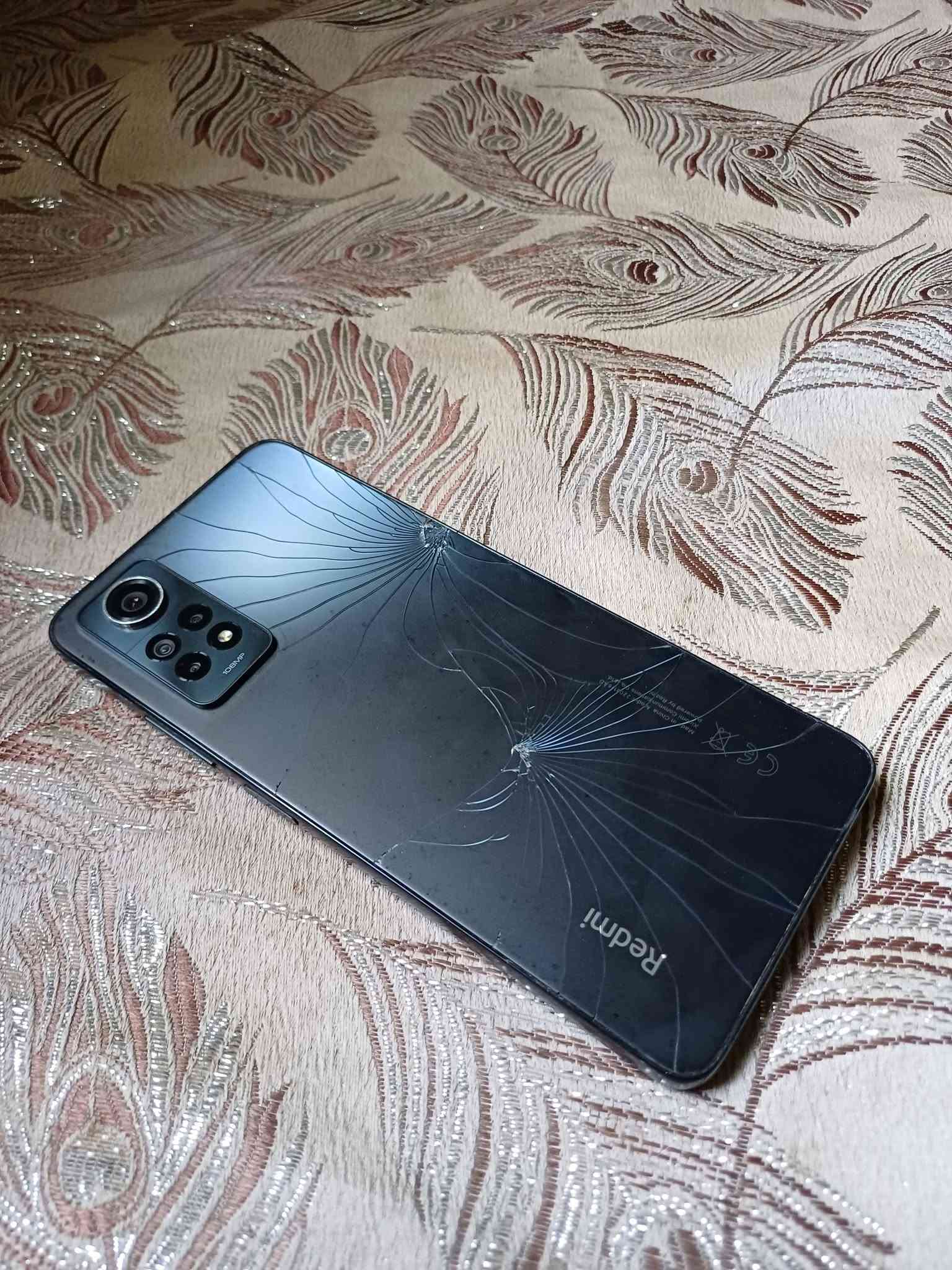 ريدمي نوت 12برو G4 • نضيف • شاشة طبع خفيف