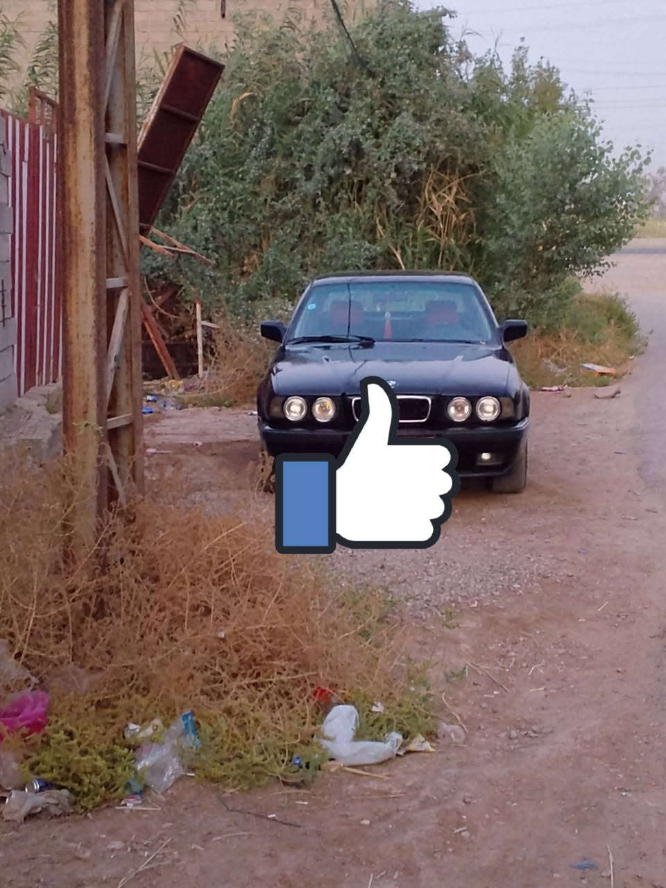 بيم 535 محرك مفتوح 3500 تبريد ثلج ومحرك وكير جديد دواخل كلش نضيفه كهربائياته كله شغاله رقم انيار انكليزي  مصبوغه عام السعر 52 وبيه مجال مكان السياره بغداد جرف النداف للاستفسار اتصل على ***********
