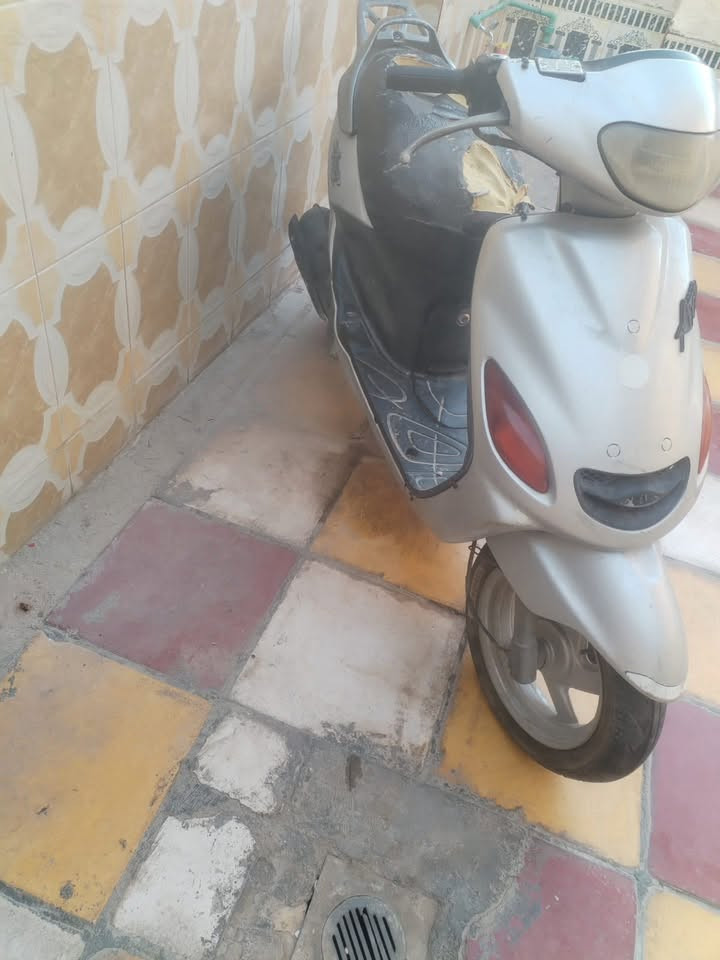 سلام عليكم دراجه اكزز للبيع سعر 400
مكان ناصريه مركز استفسار اتصال ‭***********‬📞

