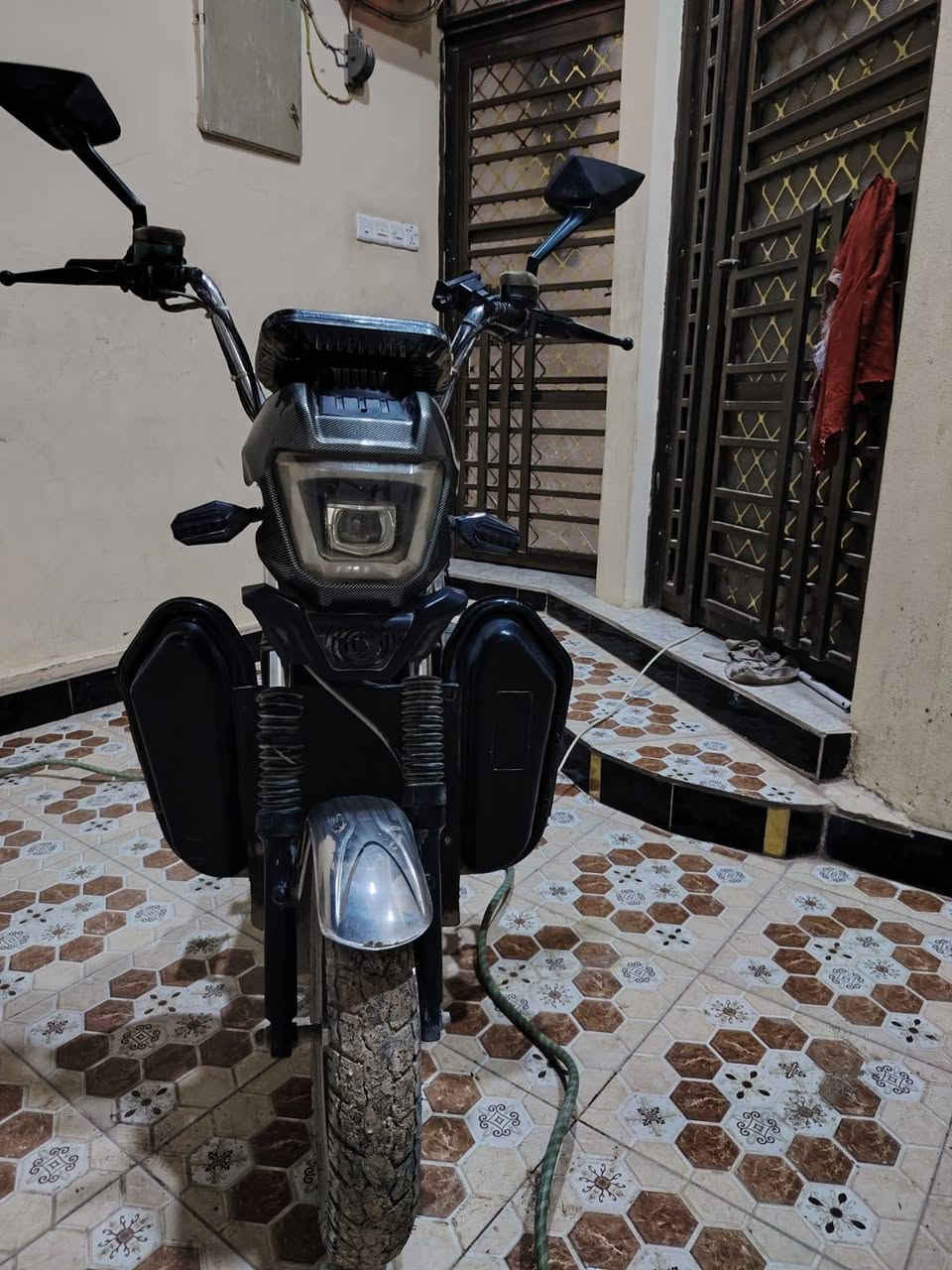 دراجه شحن هارلي نضيفه استخدام سنه بطاريات نضيفه دراجه جاهزه سعر الدراجه 600 وبيها مجال الرقم الهاتف *********** يوجد واتساب
