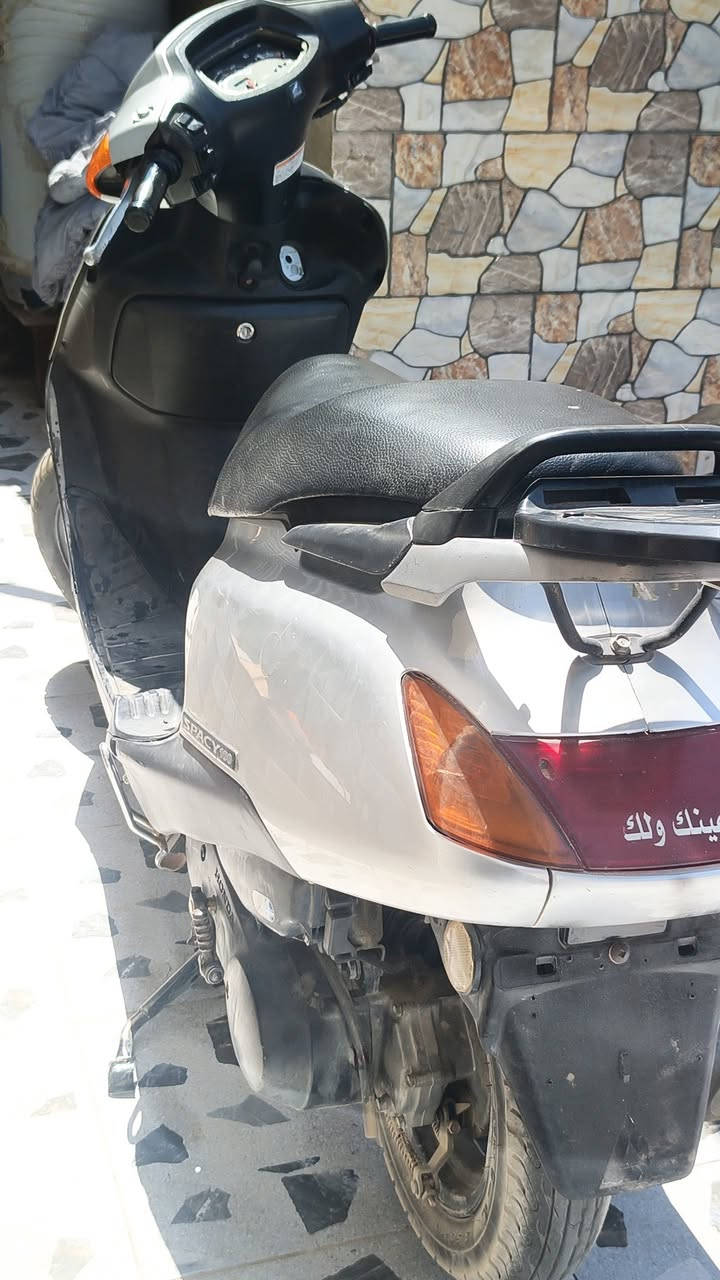 سلام عليكم
دراجه سبيسي للبيع سعر 600لسستفسار نتصال عل رقم أو مراسلت لصفحه‏***********

