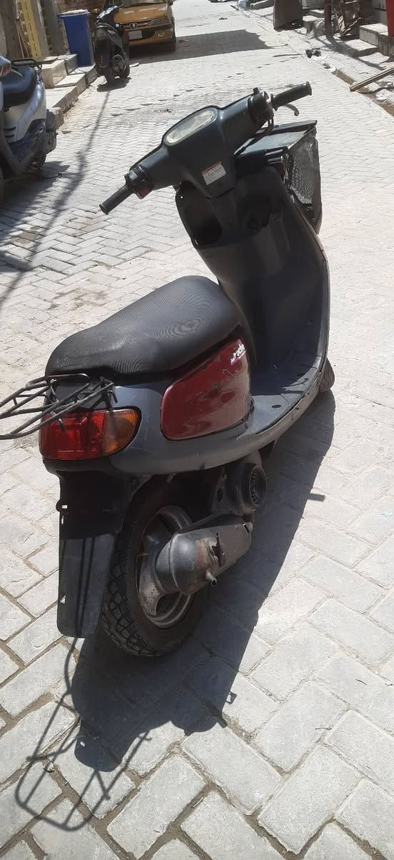دراجه ام سله شغاله هندر مكينه زينه سعر ١٥٠ العنوان مدينه الصدر مامتواجد ع فيس الاتصال ***********
