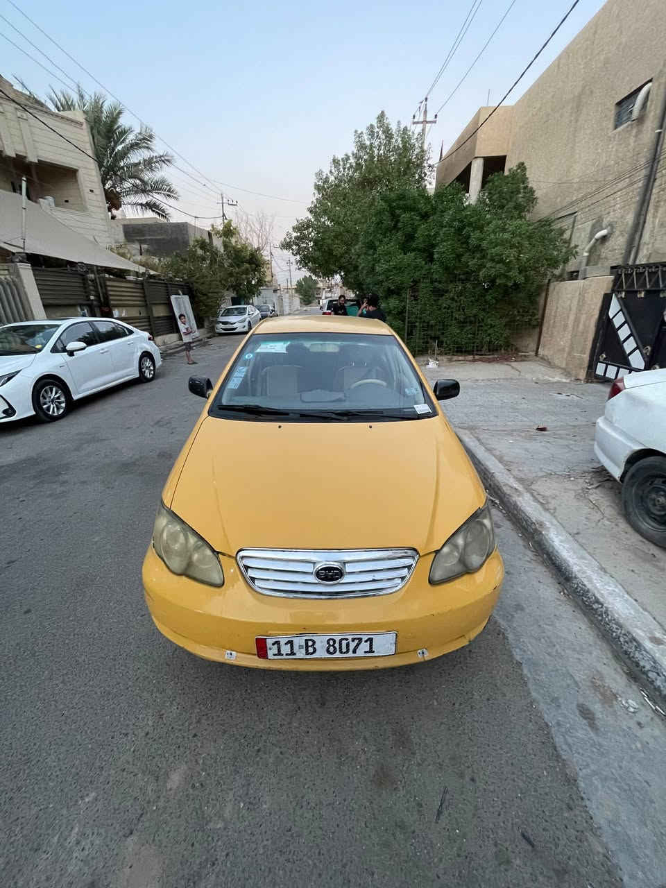 السلام عليكم شباب سياره للبيع بي وآي دي G3  كير عادي مديل 2010 كير مكينه حداديه مكفولات جدد مشدودات صبغ عام اثر جراد سياره نصبتها كلش حلوه 43 بيها مجال مكاني تقاطع الدرويش ***********
