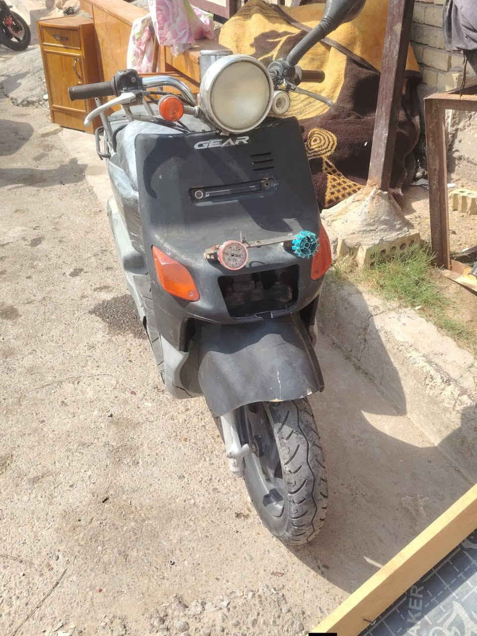 حديد • بدون قطع • عنوان شعب