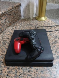 بلي 4نضيف جدن مستعمل 5مرات او6طك كارتون نضيف جدن 07711969951