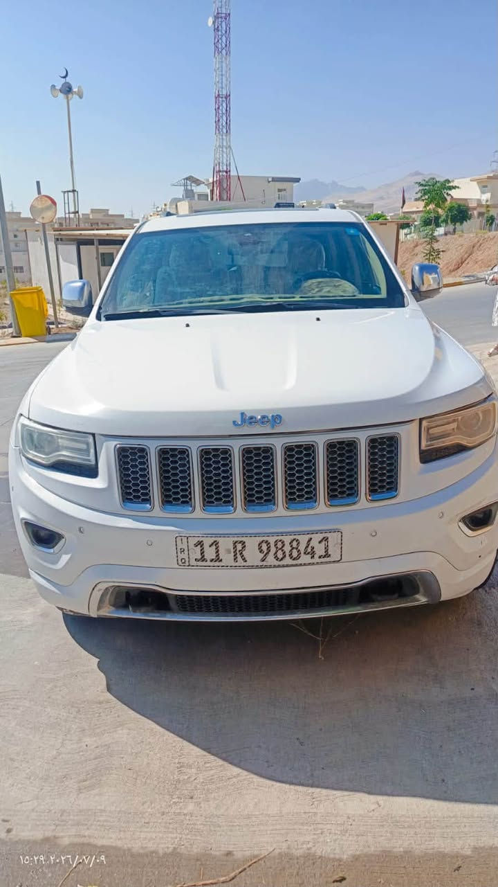 جيب جراند شيروكي ليميتد (Jeep Grand Cherokee Limited)خليجي
الرقم: بغداد )
 اللون: أبيض
 الداخلية: جلد بيج بحالة ممتازة
 المواصفات:
 فئة ليميتد (Limited)
 شاشة لمس كبيرة (نظام تسلا)
 كاميرا وحساسات
 فتحة سقف
 دواخل وكراسي معتنى بها ومغلفة
 حالة السيارة والفحص:
 فحص السونار متوفر ورسمي (فحص سيراميك برو)
 البدن والجزء العلوي والسرير الخلفي سليمة (تفاصيل الصبغ والتعديل حسب تقرير الفحص المرفق)
 السيارة جاهزة للقيادة والاستخدام
 المكان: بغداد
 السعر: [أدخل السعر المطلوب]
 للتواصل والاتصال: ***********
إذا تحب أضيف الموديل أو السعر، اذكرها لي وأحدث لك الإعلان فوراً.
