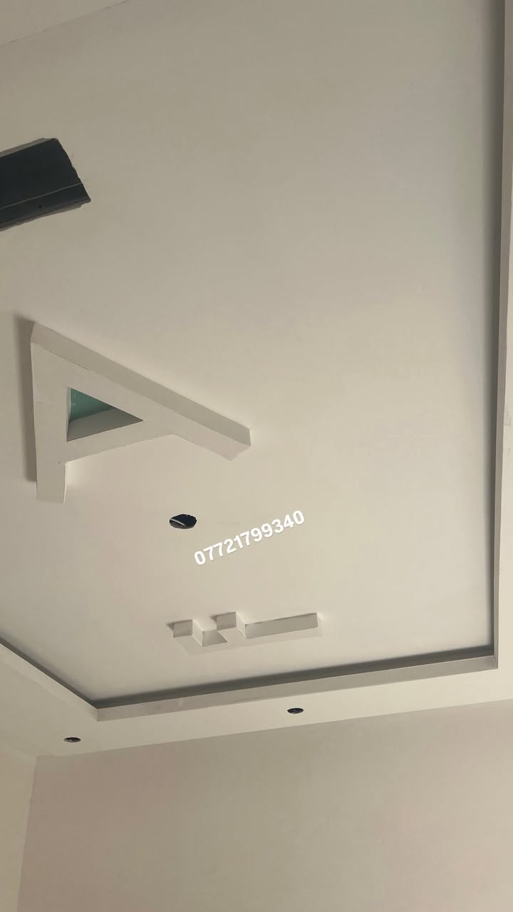 جانب من عملنا جبس بورد
قبل الصبغ والتنعيم 
طلس قاطين عام
استلام مهندس 

مستعدون لعمل كافة انواع الديكورات 
وطلس وصبغ كافة انواع الديكورات 

للاستفسار مراسلة صفحة 
اتصال على رقم او واتساب
0772179934”

نص مكتوب في الصور:
- ***********