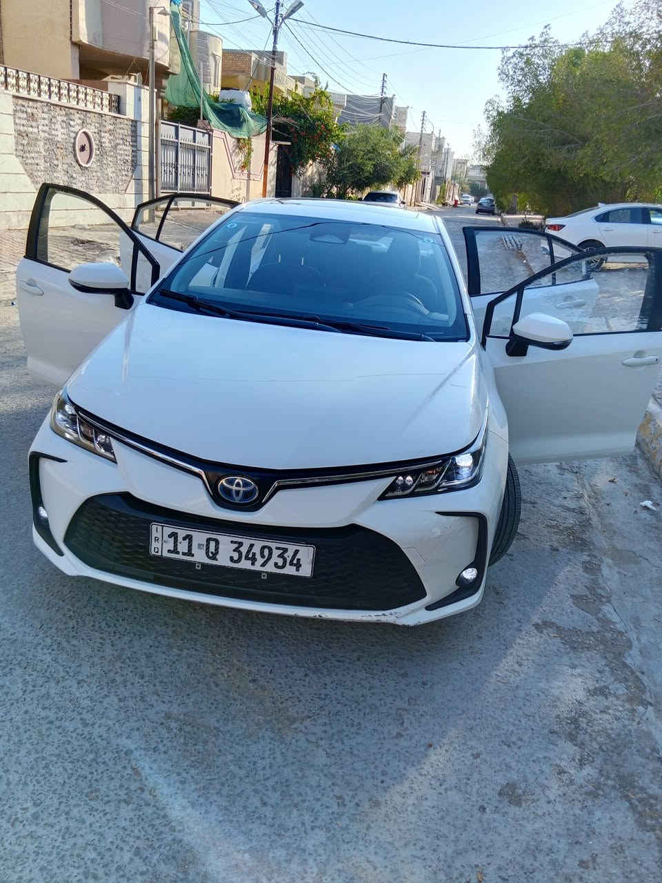 كورلا للبيع موديل ٢٠٢٤ اللون ابيض مواصفات فتحه بصمه حساسات أمامي خلفي شاشه جبيره جنطه كهرباء كشنات كهرباء رقم بغداد الجديد ماشيه ٥١ الف حقيقي بيهه بارد شبر تقريباااا بل باب الخلفي فقط ٣ رصعات خفيفه جداا بل قماره سياره جاهزه  من كلشي السعر ١٤٩ $ بيهه مجال بسيط للشراي الاستفسار التواصل ع الرقم *********** اتصال أو واتساب
