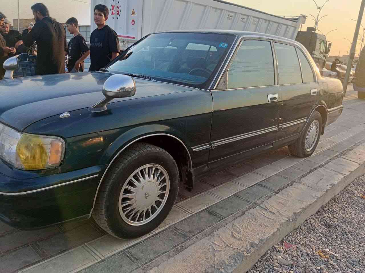 سلام عليكم سياره ارنب مكفوله من ضربه و من صبق و من الصوليات سياره بسمي محرك 2500 لايت زنون مراوح شهينه عنبار و بريشر ملكه 
العنوان الشطرة 
السعر 55
رقم الهاتف *********** واتساب
