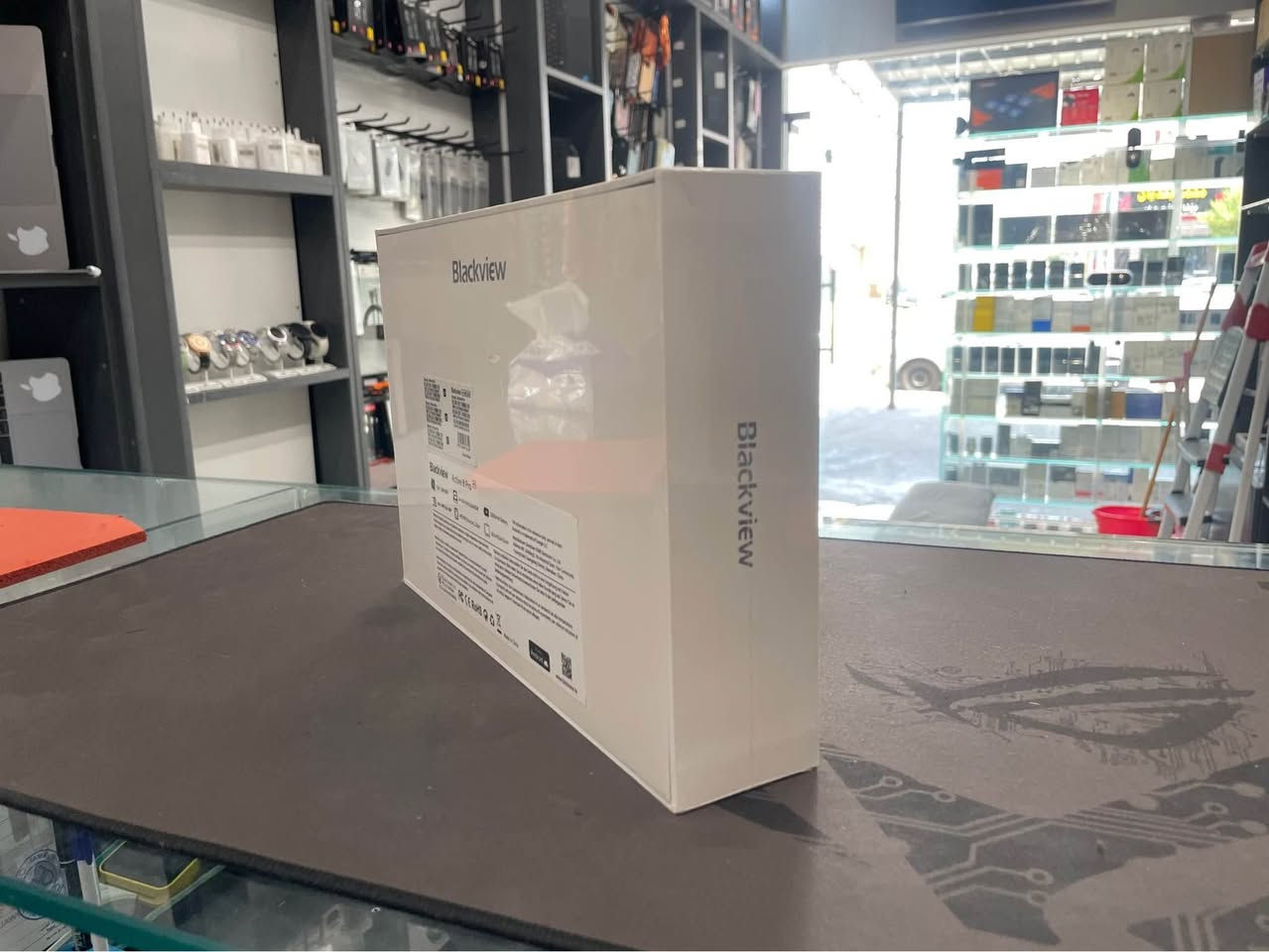 🔥 تابڵێتی بەهێز و خۆڕاگری Blackview Active 8 Pro (4G) بۆ فرۆشتن! 🔥

ئەگەر بەدوای تابڵێتێکدا دەگەڕێیت کە بۆ کار، یاری، و سەفەر بێوێنە بێت و شەحنێکی بێسنووری هەبێت، ئەم جۆرە باشترین هەڵبژاردنە!

📌 تایبەتمەندییە سەرەکییەکان:
* باتری زەبەلاح: 22,000 mAh (بۆ چەندین ڕۆژ بەکارهێنانی بەردەوام بەبێ شەحنکردنەوە).
* 
* میۆری و بیرگە: 256GB ROM + 24GB RAM (8GB ئەسڵی + 16GB زیادکراو) — زۆر خێرا بۆ هەموو بەرنامە و یارییەک.
* 
* ڕامان (شاشە): 10.36 ئینج بە ڕوونی بەرز (1200x2000 2K).
* 
* پرۆسێسەر: MediaTek MT6789 Octa-core 2.2GHz.
* 
* کامێرا: کامێرای دواوە 48MP (پشتگیری ArcSoft) + کامێرای پێشەوە 16MP.
* 
* دەنگ: سیستەمی دەنگی بەهێزی HARMAN AudioEFX.
* 
* سیستەم: پشتگیری سیمی 4G ئینتەرنێت دەکات.
* 
* دیزاین: زۆر بەهێز و دژە زەبر (Rugged Tablet).
* 
‎📦 بارودۆخ: ئامێرەکە زۆر خاوێنە / لەناو کارتۆندایە (سفڕ).

💰 نرخ: [٥٠٠ هەزار] 
📍 شوێن: [هەولێر] 
📞 بۆ پەیوەندی و کڕین: [***********] أربيل, العراق
