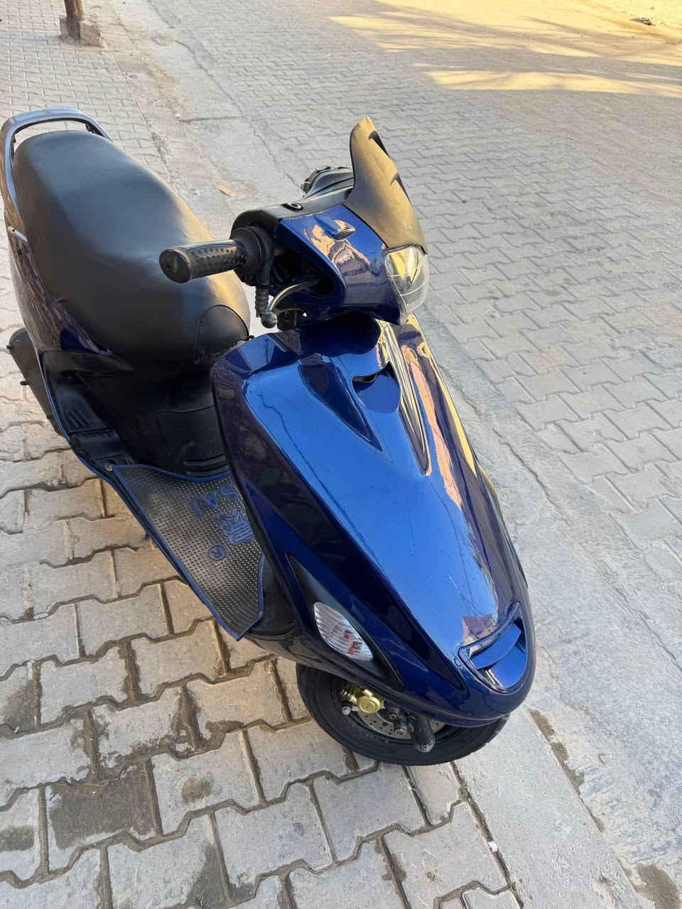 السلام عليكم
دور نضيف وجديد وصلت ،
فراشه فحل 140 دسك للبيع شرط النضافه حاويه الدراجه جديده اشرطلك مكينه كهربائيات نگرة سلف اشاير لايت + سكن كله شغال سعره 550 
مكاني نجف ميلاد ***********
