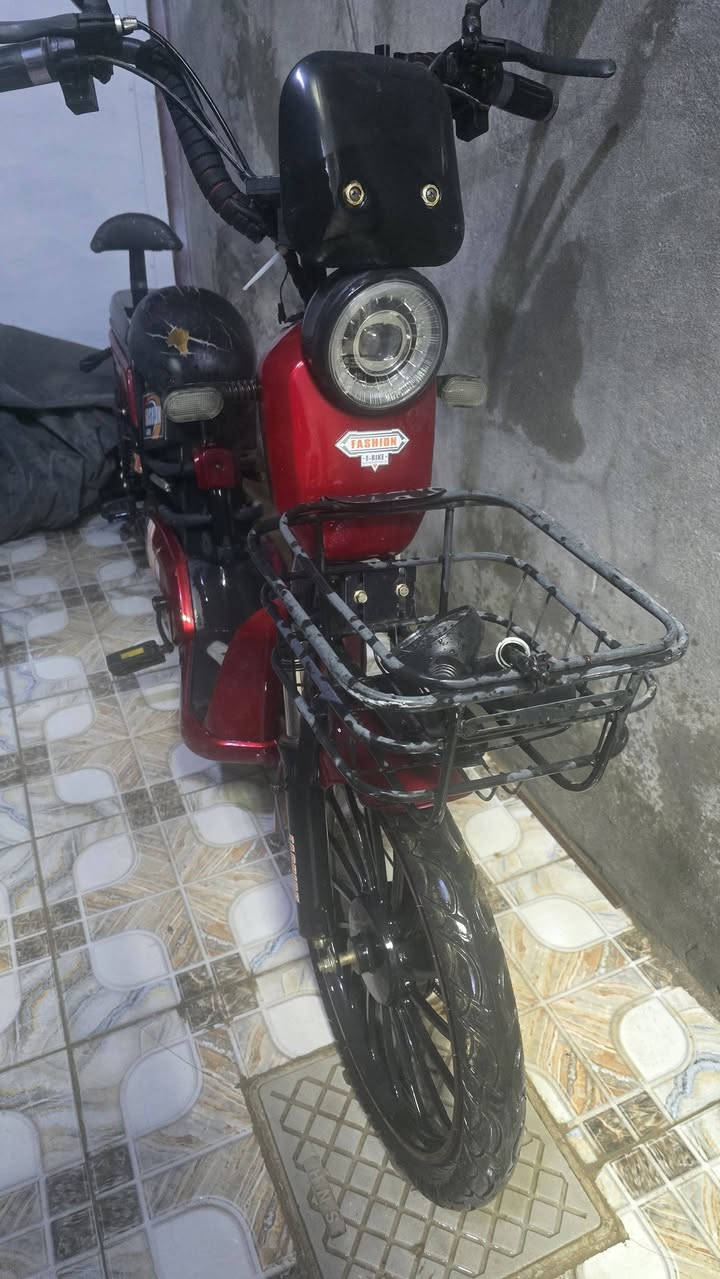 باسكل شحن • كهربائي