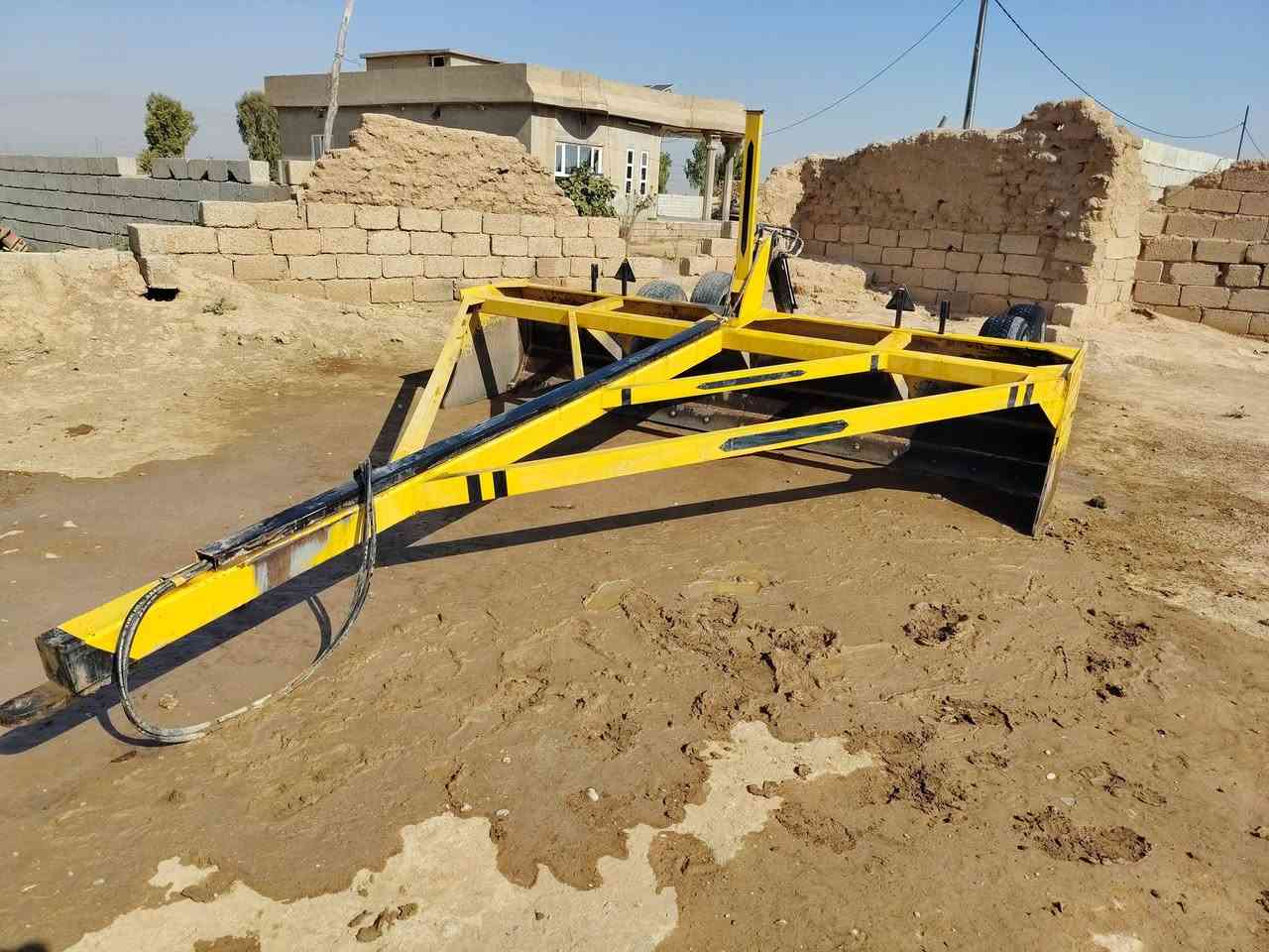 السلام وعليكم
معدلان للبيع عرض ثلاث ونص زاد فدان الابير حجم 11جديد للاستفسار التواصل على ***********
رجان الموشراي لا ينتصل مكلف بل نشر
