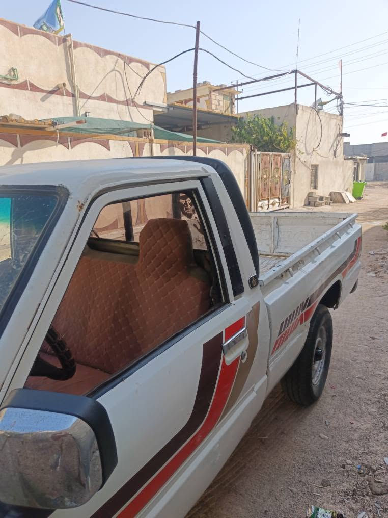 تيوتا تك 85 سنوية لل27 تايرات حدادية محرك وكير شرط الفحص رقم صلاح الدين صاحب السنوية ناصرية تعمير جديد كهربائيات كامله شرط التحويل مراوس اوبيع *********** البصرة الجزيرة 
مراوس او بيع ابو الخصيب, البصرة
