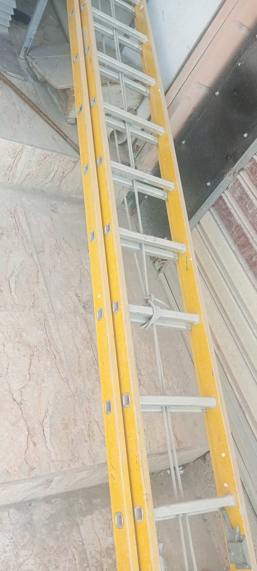 المحل كلة للبيع بسعر مناسب
8 سكلات 

3 عرباين

درج كهرباء 

وغراض انشائية مجرودة

ورفوف

ديالى بعقوبة باب الدرب

السبب غير متفرغ

رقم الهاتف ***********
