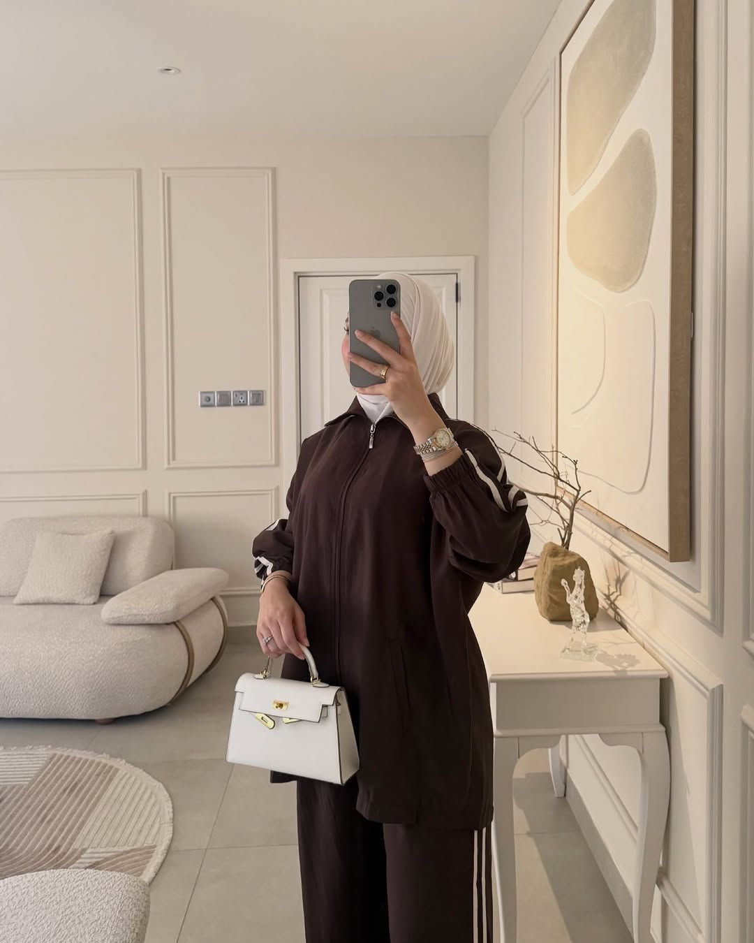 الكولكشن خريفي  غير ويانه ❤️‍🔥 

سوت دااابل ايطالي كوالتي عالي 

السعر : (25

القياس:  38 40 42 44 46 48

🔗توصيل البصره 5 💸المحافظات 8🔗

العنوان بصره بريههً شارع مستشفى النور مجمع رونزا 

#للحجز_او_الاستفسار_مراسلتنا_دايركت📩
واتساب ***********
#ازياء_رونزا #ازياء #اكسبلور #سوت

نص مكتوب في الصور:
- 25 ألف