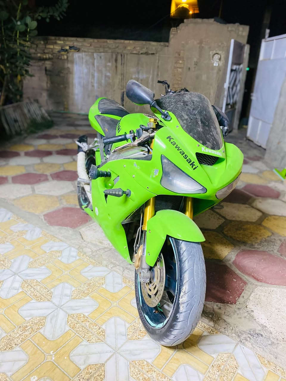 كاوسكي ٦٣٦ • موديل ٢٠٠٤ • صوت بالمكينة
