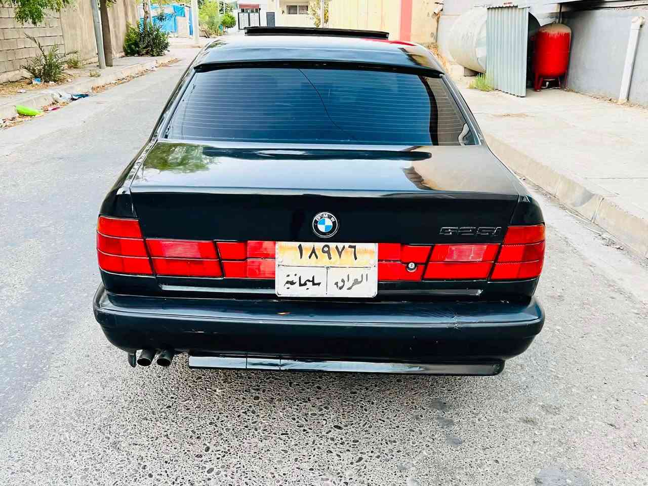 Bmw موديل١٩٩١
٥٢٥ كه پس توماتيك ته بريد فووله 
٤ جام كاره باي سلايت كوشن جلد ناو كريمي زور جوان 
شاشه ئايببات ويل M  تايه و ويل زور خاوين  ده عامي بشتو بيش M بيش كه وره يه ٧٤٠ هه زار غرامه ي له سه ره دواي معامه له وه ري ده كريه وه سياره كي جوان و ريكه بي مه سره فه گيرو مه كينه و ته قه و ره قه به شه رت ته حويل به شه رت سعري ٥١ كه ميك مه جال شوين هه ولير بنه سلاوه/*********** واتساب
________________
عربي
بيئيم ٥٢٥  كبس توماتيك تبريد  فولل جامات كهرباي سلايت بجم عريض ويلات ايم دعاميات ايم داخل كريمي حلو شاشه ايبات كوشن جلد كير محرك كل بشرط ٧٤٠ الف غرامه عليها يرجع سعر  تحويل بشرط سعر ٥١ ورقه بي مجال اربيل بنصلاوه /*********** أربيل, العراق
