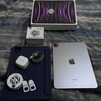 ايباد برو M2 • ٢٥٦ • ١١ انش