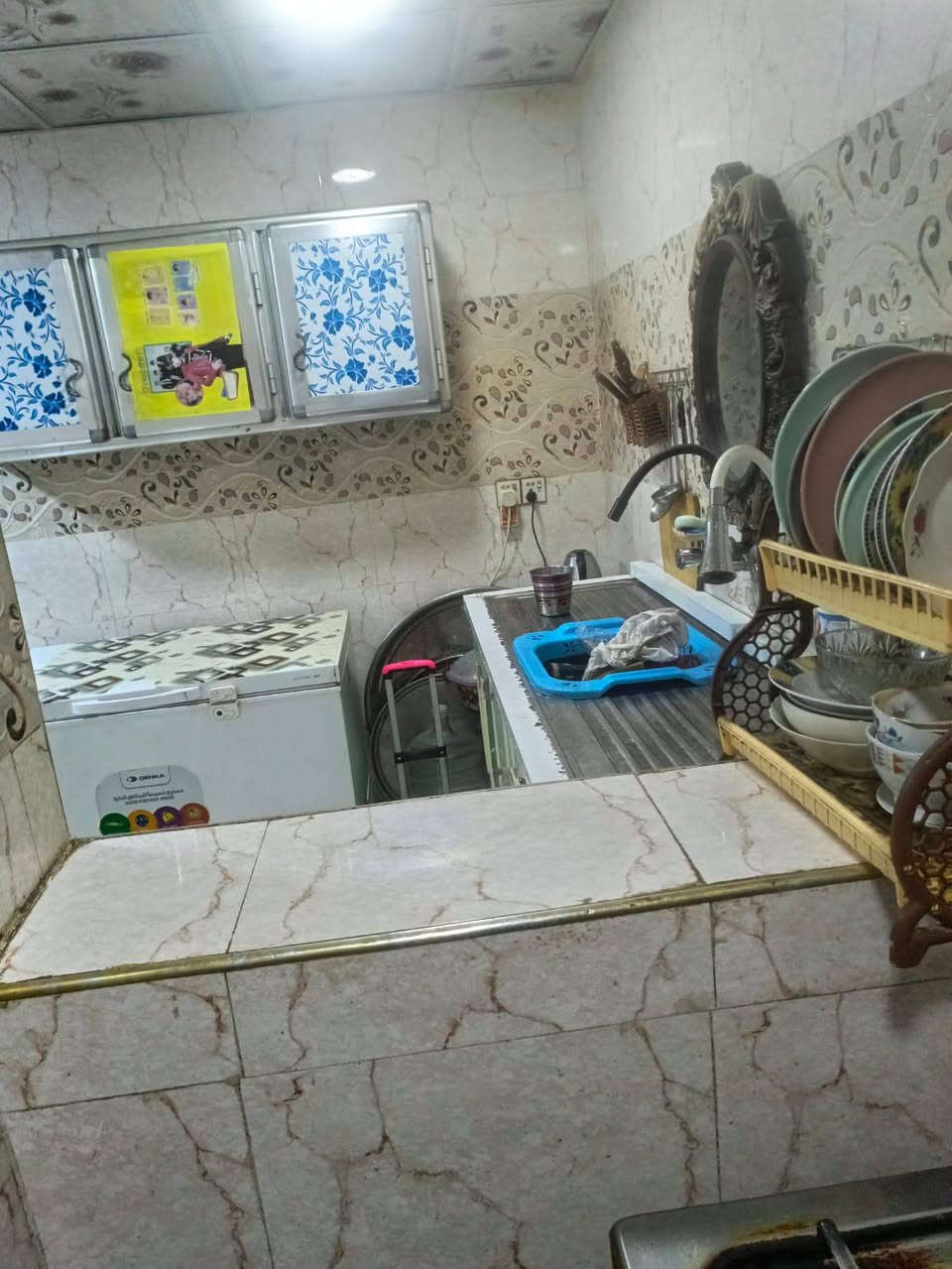 من رخصة الادمن بيت للبيع.
حي رمضان. شارع البستان
مطلوب مبادرة كلشي عليه
آبّـــــــيـــــــّع نـــــــٌقــــــد 
واني اسدد خل اتصير
المعلومة واضحة لَطفــــــاً
آبّـــــــيـــــــّع نـــــــٌقــــــد
واني اسدد للمصرف
((   المواصفات   )) 
.. طابقين. عكادة
اربع غرف نوم
استقبال كبير
صحيات داخلية وخارجية
للاستفسار اكثر الاتصال على
***********
