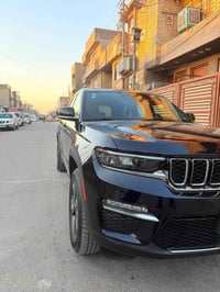 🫡  چيب كرانج شيروكي موديل ٢٠٢٤ /٤x٤كاميرا خلفية ،سقف بانوراما ،صندوق ك...