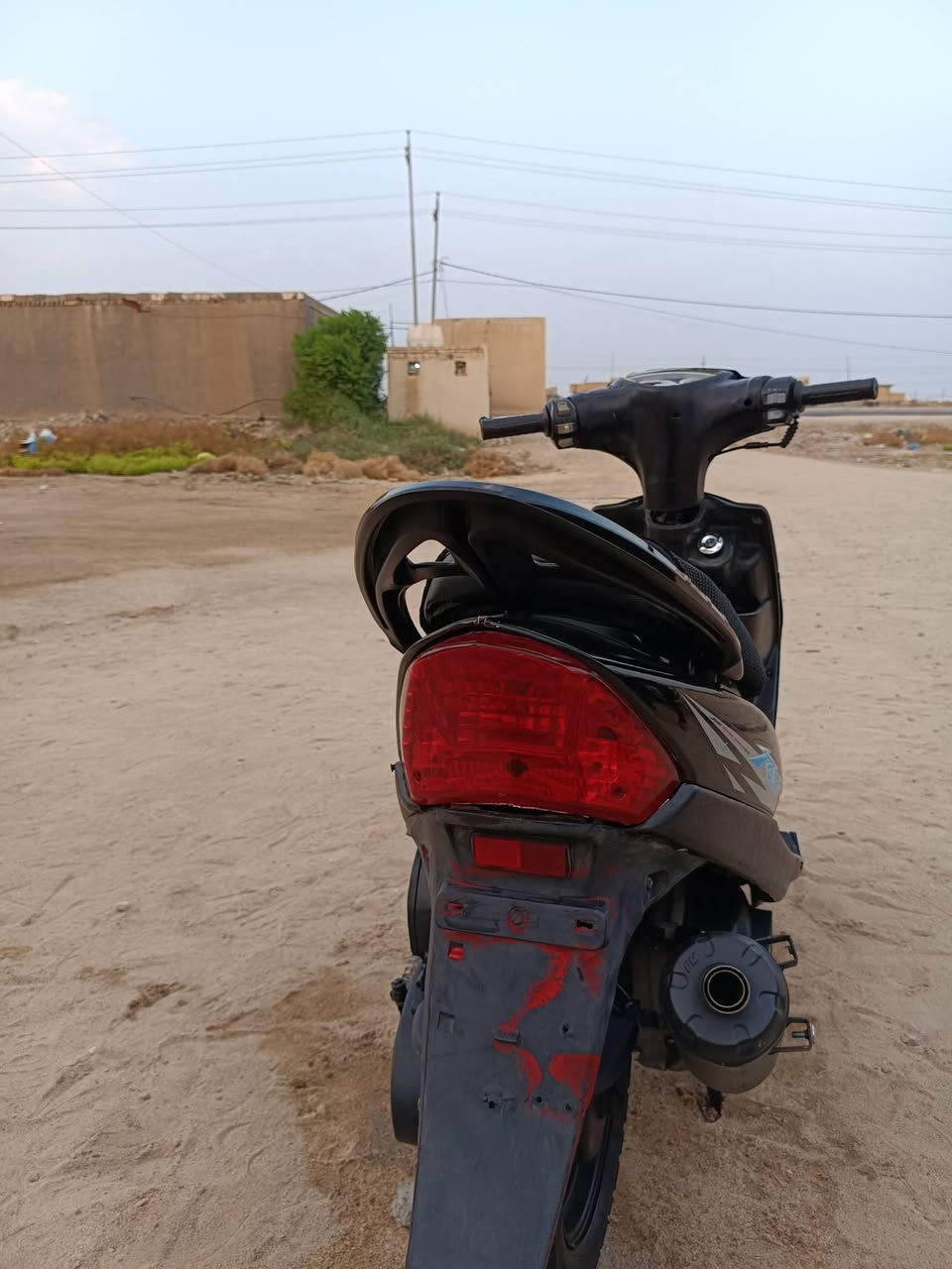 ماكس عدلة • سلف • عوز سكنات