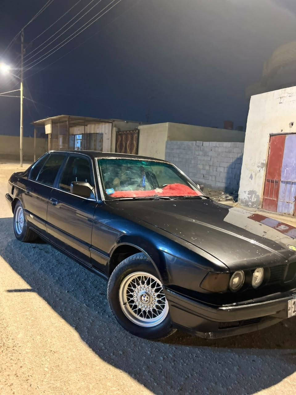 سلام عليكم يأبه شني اليوم
جبت الكم كيكه سوده تخبل 
بي إم 735 مفتوح حيل نضيفه سياره 
صدك مال جناي سياره كير كفاله قبل سبوع شاده
مكينه خير من الله تخبل كهربائية كله شغاله 
تبريد ثلج ❄ لايتات زنون سوارات لايت
كشنات كهرباء شغاله سياره تعمير جديد 
مكفوله من ضربه والكلبه سياره صبغ عام جماليه
دواخل كذالك تعمير جديد نصافه 90/100
رقم بغداد منتج وطني وتخم تاير جديد سياره صاعده هزه هستوه يعني شغل وطلع وين ما يعجبك العنوان بصره كرمت علي السعر 50 وبيه مجال بصيط تواصل ***********
