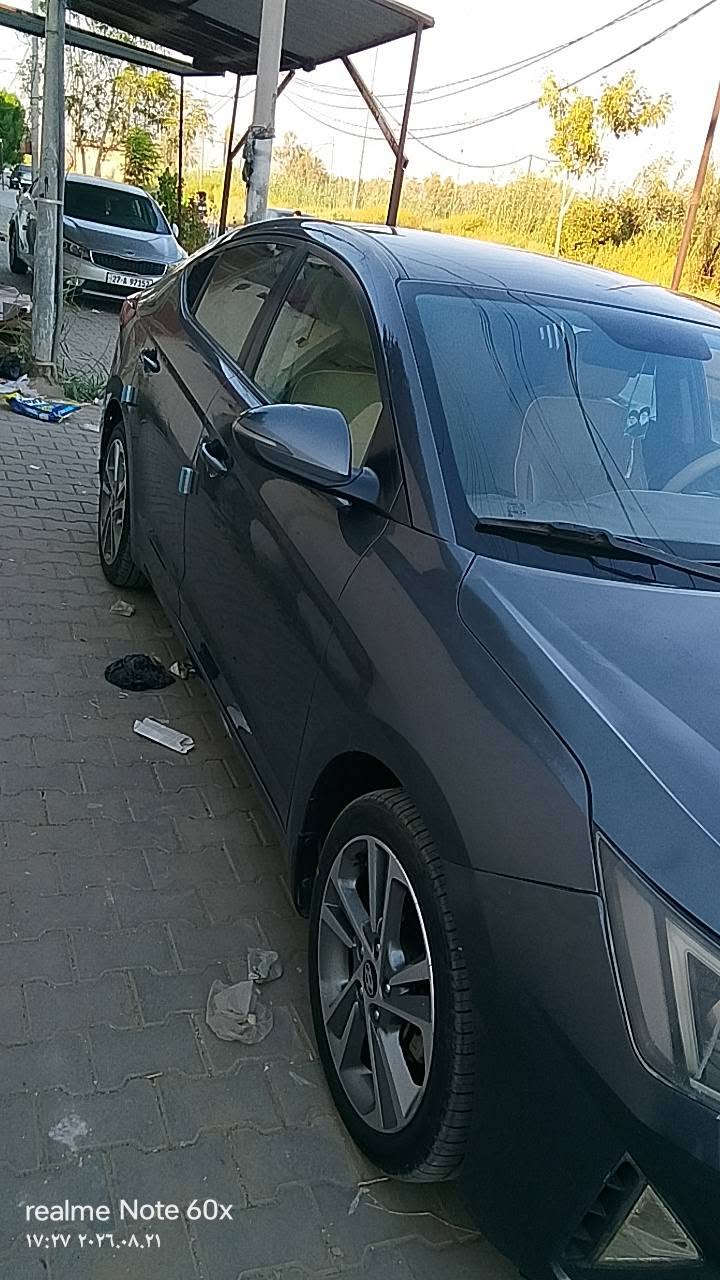 السلام عليكم الانترة خليجي موديل 20
للبيع بيها قطعتين صبخ باب وبنيد وقطعة تبديل جاملغ 
سيارة جاهزة للخير أن شاءالله ماناقصها اي شي تعال وشوف بعينك منضومة تبريد صار سبوع من شادها 
تايرات الامامي صار 4 من شادهن ولورة جدد سوفت عينك
اي استفسار اتصل وتدلل ***********
