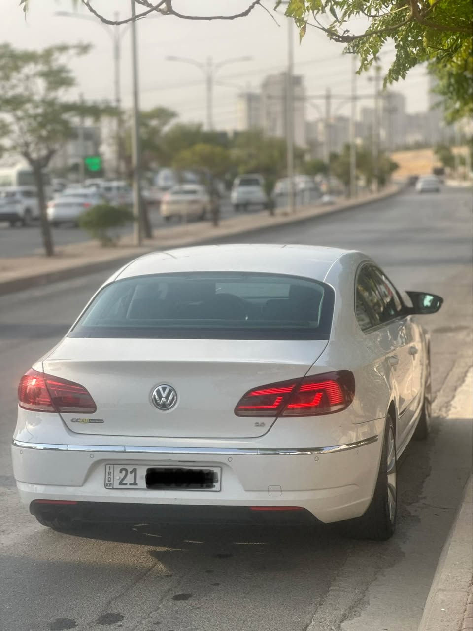 VW PASSAT CC 2014 خليجی
مواصفات 
لایت لید عەدەسە زینۆن✅
کوشن کارەبا✅
گێڕ ئۆتۆماتیک عادی سپۆڕت گێڕ لە سوکان✅
ئۆتۆهۆڵد ،ئۆتۆ پارک ،٣٦٠ دەرەجە حاسە، دوگمەی تڕاکشن برێک کارەبا✅
دەبڵەکانی ڕەق و شل ئەبێت✅
مەکینە ٢٠ تۆڕبۆ ،٦ گێڕ ✅
گێڕ و مەکینەی نەکراوەتەوە ✅
گێڕ مەکینە تەبرید کارەباییات هەموو گیانی بەشەرتە ✅
پەڵەیەک بۆیاخ بستێک ساردی هەیە✅
شوێن / سلێمانی

*********** السليمانية, العراق
