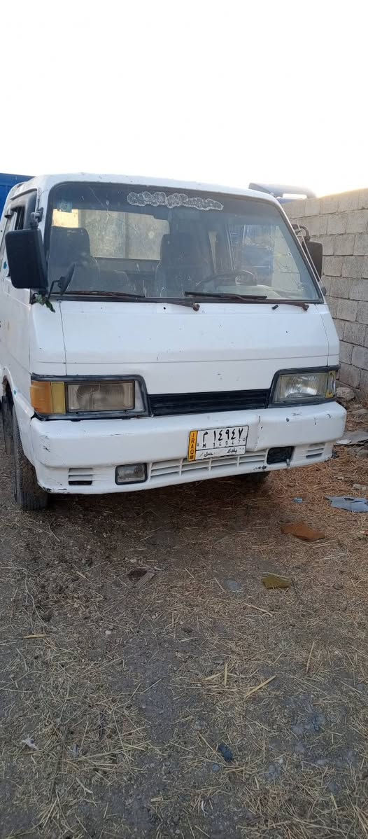 السلام عليكم سياره بنكو 94 محرك ٣الف كفاله كير كفاله عارضه 35 وبيه مجال ***********
