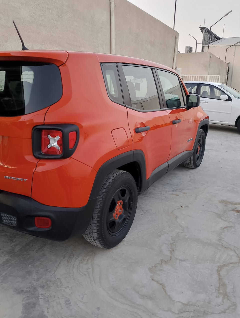 جيب رنكيد موديل 2019امريكي رقم بغداد دولي جديد مكينه 2400كير أوتوماتيك تبريد حداديه تخم تاير جاهزه بصمه تشغيل حادث بس جاملغ ايمن فقط باقي ليبل واحد بدون صبغ مكان السياره واسط مركز المدينة السعر 116ورقه اتصال ***********
