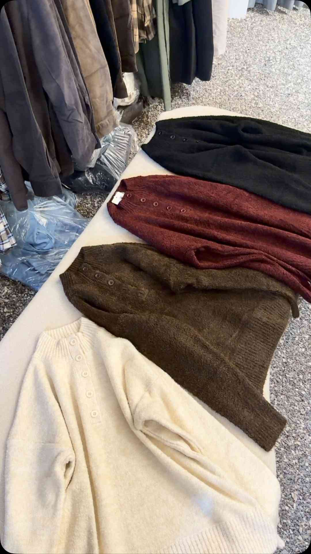 بلوز • فري سايز • يغطي الورك