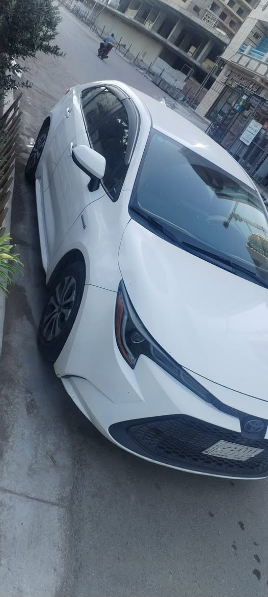 كورلا Le موديل 2021 هايبرد وارد امريكي حادثها جاملغ خلفي وباب خلف السايق وصور التصليح موجوده بالمنشور اريدها ب130 وبيها مجال كلش بسيط مكاني بغداد علي الصالح ***********
