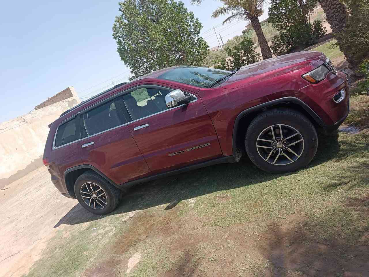 سلام عليكم جيب 21فول مواصفات 6فتحه فورويل يعني فول مواصفات تريد وكاله تريد مداور سعر 255وبيه مجال بصيط استفسار ***********مكان ديوانيه
