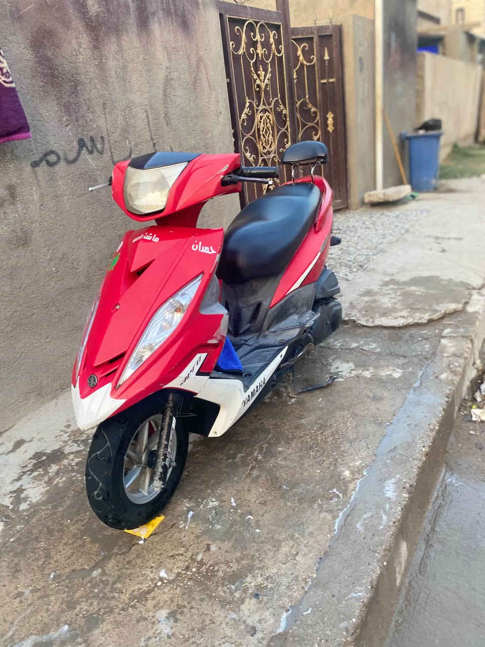سلام عليكم  شباب. جيتي آر للبيع كفاله عامه.  بلاديه الدراجه.  إذا بيه كفر تجاري ترجع   موديل 2010   / بغداد الزعفرانيه ***********
