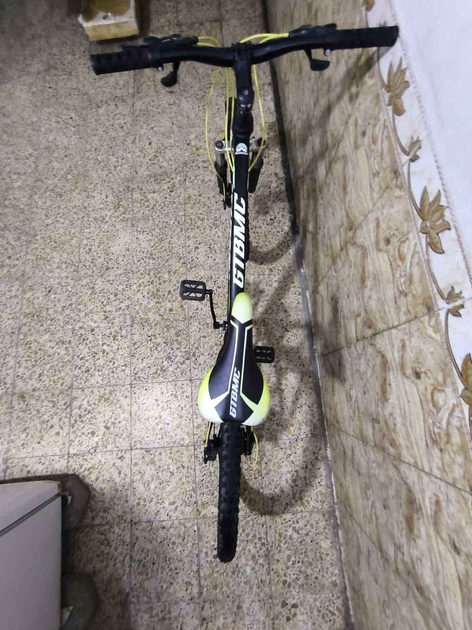 سلام عليكم  باسك جبلي للبيع باسكل جديد كفالة 
سبع مكاين خلفي وتلاثة امامي الكير شغال الكدام والورة شغال دبلات شغالة 
ما مشخوط ولا سخط مكاني النجف حي ابو طالب السعر خاص 
للستفسار ***********
