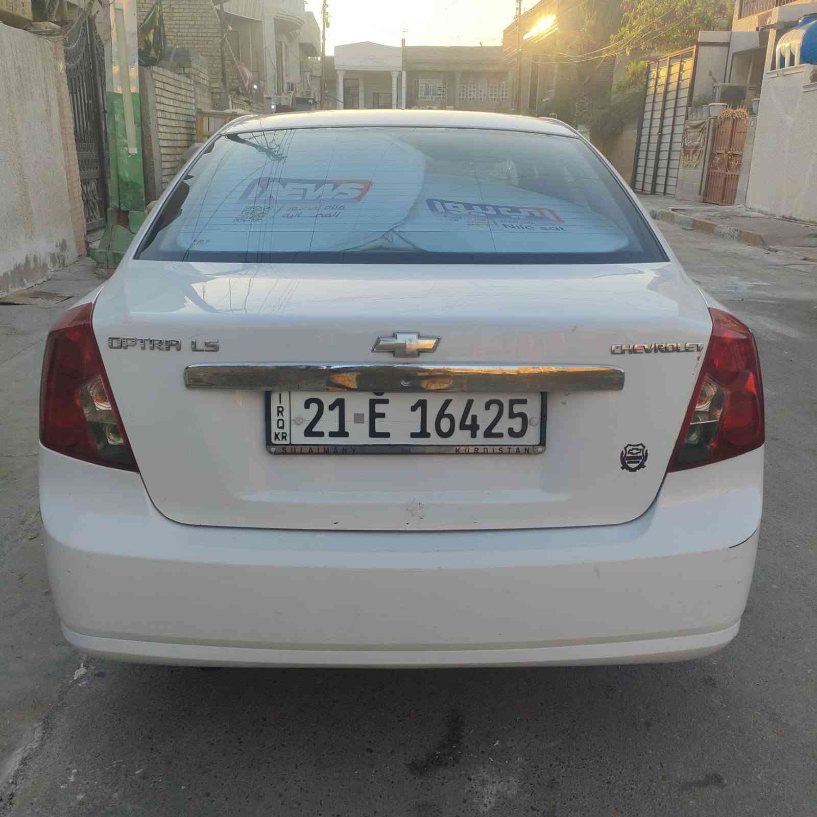 سلام عليكم 
اوبترا موديل ٢٠١٢ السيارة جاهزة ماكو اي نقص بيها صبغ بالبنيد باتري جديد منظومه تبريد جديدة صدر امامي خلفي جديد  منظومه البانزين جديد كير مكينه جدد رقم سليمانيه جديد السعر ٧٥ وبي مجال  مكاني بغداد الشعب *********** الفارس, صلاح الدين
