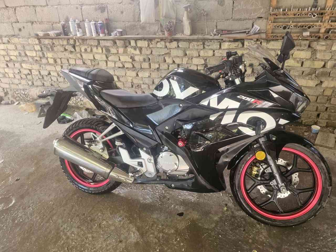 دايون بطح • ٢٠٠ • ٣٤٠