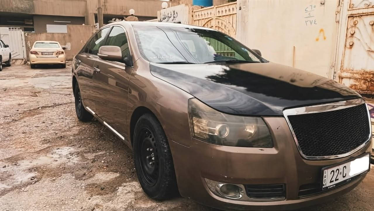 geely emgrand 8 model 2013 
جیلی ئێمگراند8 مۆدیل 2013
*********** 
گێرمەکینە بیلادی میستربووشی یابانی 20 مەرغوب لۆک بێ سەرف بئ سبوغ ته  نها بۆنيت و سقف تۆزيك كالبۆته وه
فوول مواسەفات سلاید. 
گیرتۆماتیک+عادی‌+s،
تبرید مرکزی 
٨ ئێرباگ 

جيلي امكراند٨ للبيع
محرك 20 ميتسوبيشي یابانی البلادي المرغوب والاقتصادي بدون بخار لوك ويشتغل على بانزين عادي بدون مشكلة
لایت شغال،جام شغال،لایت متعرک،شاشە+کامیرە+حساس،
كير اوتو وعادي وسبورت
شاشة ايباد وكاميرا سلايد 
تبريد مركزي امامي خلفي 
بيدون صبغ بيدون عادث 
السعر ٦٤ ورقة بي مجال تحويل بشرط 
*********** 
سيارة موجود في أربيل أربيل, العراق
