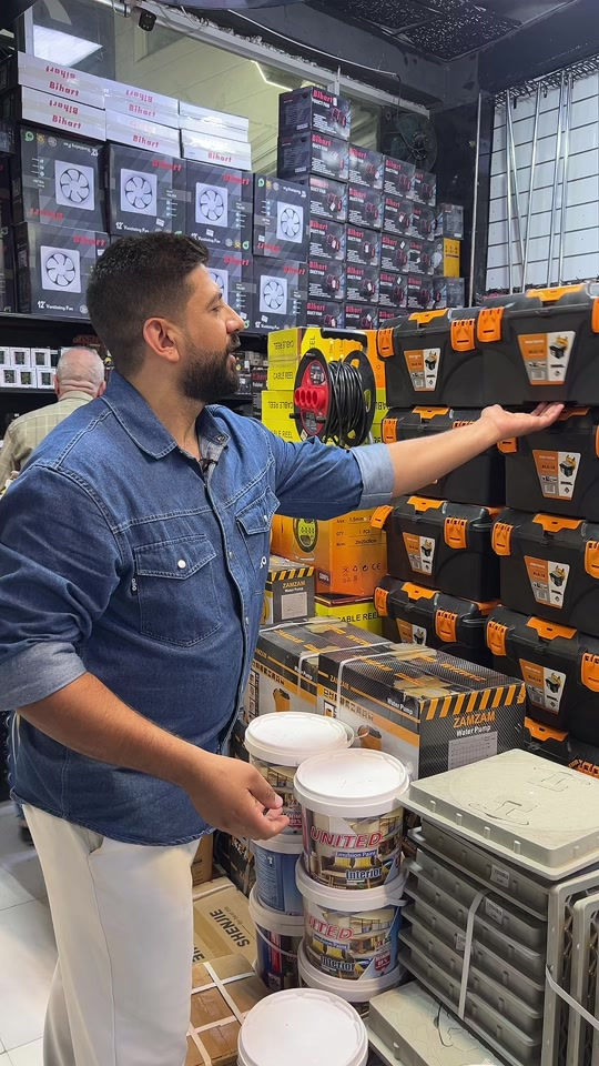 يبدأالدوام من الساعة ال٩ صباحا لحد ال١١ و نصف مساءًارقام الحجز  الرقم  *********** سعر التوصيل 🚚 بغداد5.000وكل المحافظات ب5.000 الف فقطالعنوان : بغداد الكريعات  مقابل حسينة للجوادين واتساب 🤌انتسكرام : https://www.instagram.com/alhadi__complex012?igsh=MWgybWRnb28xdnFkdg== فيس بوك : https://www.facebook.com/Alhadilibrary?mibextid=LQQJ4 #هاشتاق #عروض #تنزيلات #بلاش #لايك 
