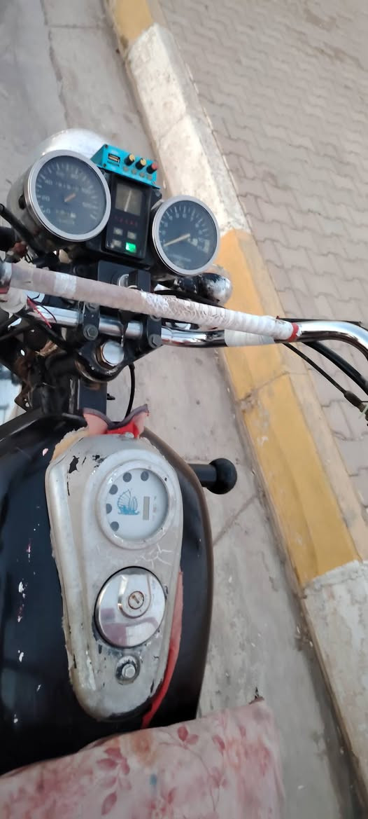 ستوته موديل 21 بلت موجود ركب شرط وراق موجود السعر مليون 300)()(***********
