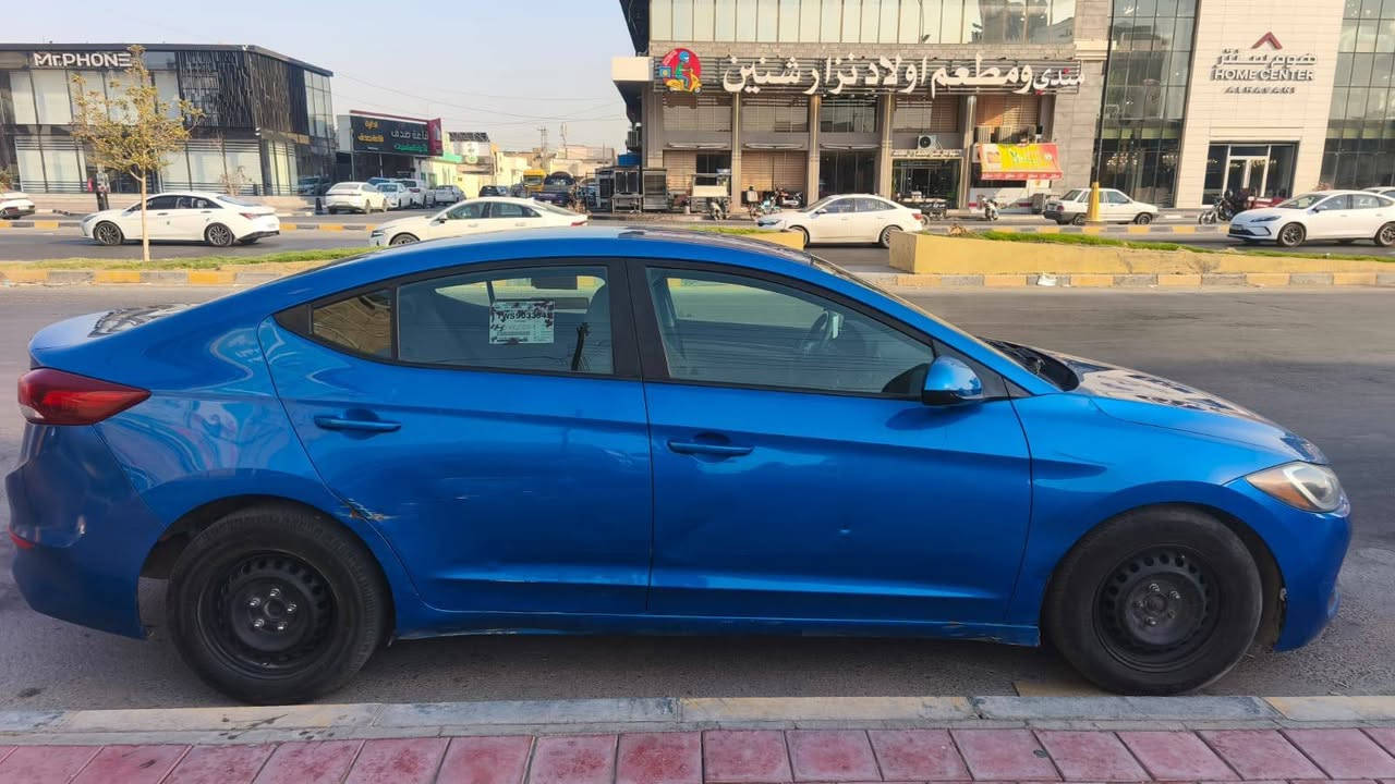 هيونداي النترا 2018 وارد امريكي 
مكينة 2000 دوش 
رقم نجف باسمي 
109 وبيها مجال 
للاستفسار 
*********** النجف, العراق
