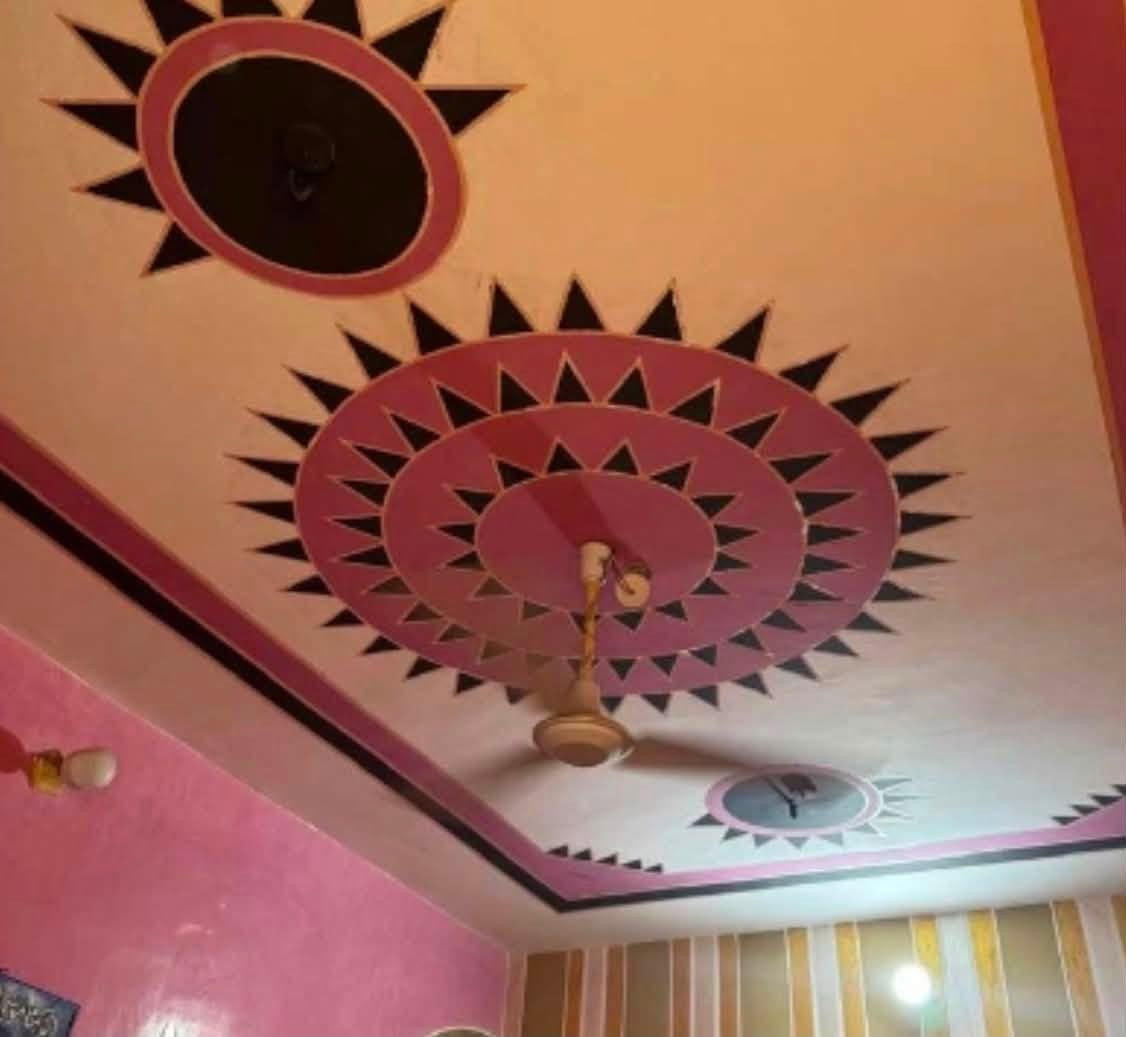 🏠 للبيع بيت سكني مساحة 200 متر

📍 الموقع: البصرة – حي الأصدقاء الرابعة، قرب التقاطع العسكري، مقابل مدرسة فضل الأهلية

🔹 طابق أرضي + طابق أول
🔹 6 غرف نوم
🔹 صالتين
🔹 ديوانية متوسطة
🔹 عدد 2 مناور
🔹 سطح شتايكر
🔹 محل مسوي مخزن
🔹 كهرباء ومي 24 ساعة
🔹 منطقة هادئة وناسها طيبة وكلهم أهل
🔹 طابو صرف

🏡 بيت مناسب للعائلة والسكن، والمنطقة هادئة ومرتبة.

*********** واتساب فقط
