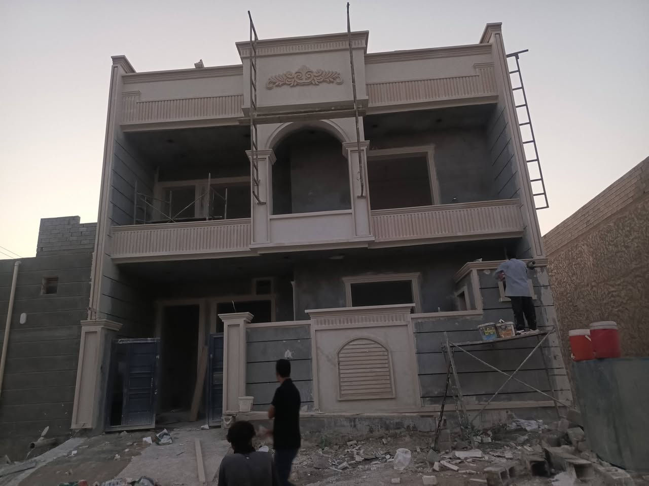 سلام عليكم كادر لبخ واجهيات + اصفاح متفرق اي ستفسار ***********
