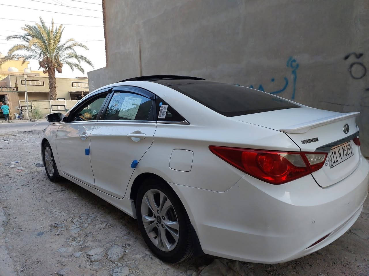 سوناتا 2011 فول موصفات 
محرك 2400.. دوش انسا الدوانز بهذه الحر 
السياره 3 قطع صبغ
نطخت من يم اللايت الايمن... 
نصبغ جاملغ وبنيد وباب بدون اي دواخل
موصفاتها
فتحة بنوراما
ويل كب. 
مري شفط
تبريد خلفي امامي شاشه.. ثلج..
محرك كفاله 
دواخله جديده
السياره ماشيه فوك ال100
محرك كير تبريد خير من الله حتى مي كله زيتي كلش معتني بيه
كهربائيات كله كفاله
السعر ب 98 وبيه شي بسيييط للطيبن
مكاني بغداد الكرخ بل الشهداء
الشراي يتصل ويامر امر
***********
