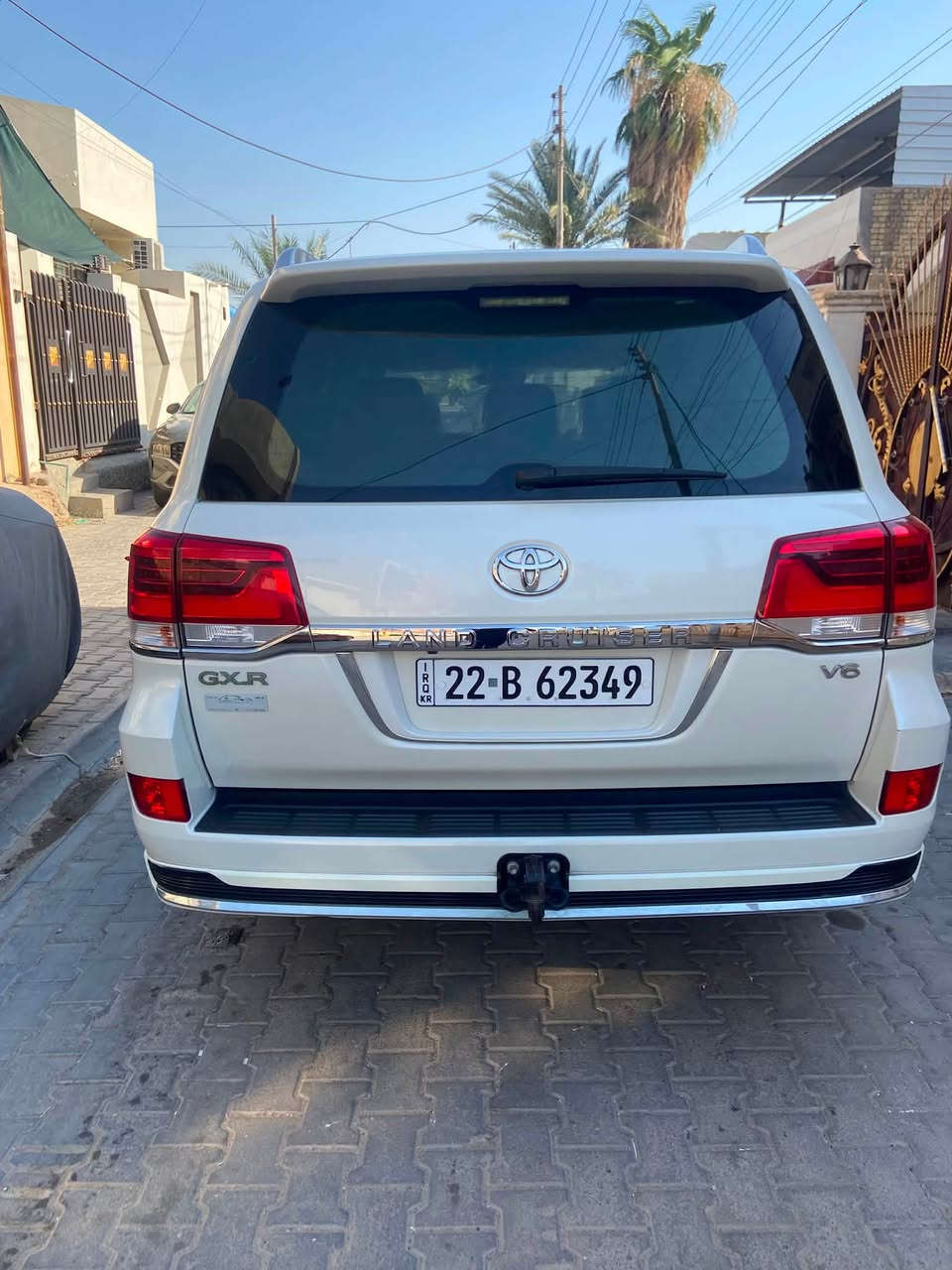 السلام عليكم لاندكروز لبيع مديل ٢٠٢٠GXR 
محرك V6 سيارة ماشية ٧٣ الف 
جديد سيارة مكفولة السيارة احلة من الصورة 
‭***********‬
