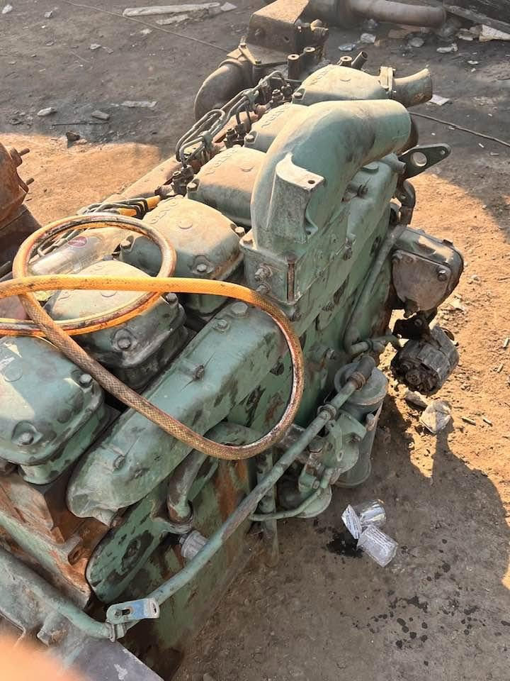 سلام عليكم
محرك فالفو D10 سايز 10 بيها اسم بخار نقصها
طاحونة فقط
للاستفسار *********** .
