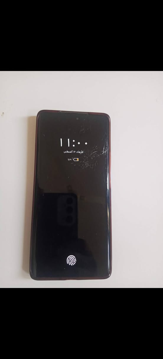 سلام عليكم موبايل هونر 9سي للبيع مكفول من عده ضربه بل شاشه ما مثره عليه نهاين بسيطه السعر 250 الف وبي مجال للشراي *********** اتصل المكان الرميثه فرع الهلال
