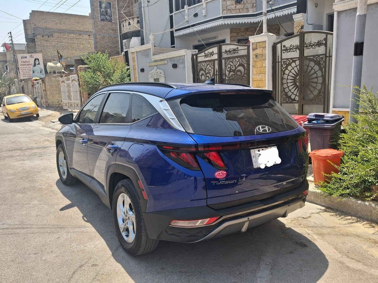 توكسان 2024 وارد امريكي صار ٣اشهر مرقمه
ماشيه٧٢ الف وقابل لزيده
محرك 2500

فول عدا الفتحه
4ويل
بصمه

دخول ذكي

اشاره ترحيب 

وتشغيل عن بعد 

صندوق كهرباء

سايد بريك كهربائي

رادار امامي وخلفي

تحديد مسار

انذار تنبيه عن المسار

قياده ذاتيه 

كشن كهرباء

تدفئه بلكشنات

اوتو هولد 

اربع وضعيات قيادهNormal,ECO,Sport ،Smatt

شحن وايرلس

سعرها ١٧٠ وبيها مجال  مكان السياره بغداد 

او مروس حسب القناعه 

رقم الهاتف ***********
 @إشارة _الجميع
